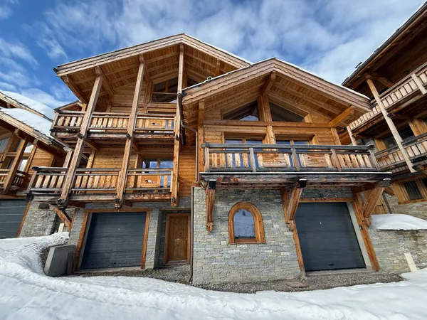 Vends maison 257m² Vars - Hautes-Alpes 