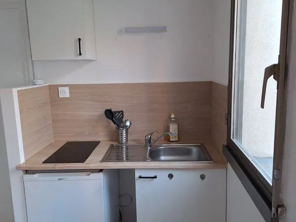Studio 19 m2 Rouen droite quartier vieux marché / cathédrale 