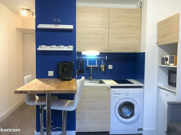 Particulier loue Studio meublé 
