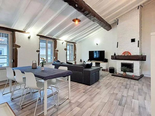 Appartement 2 pièces 64 m² 
