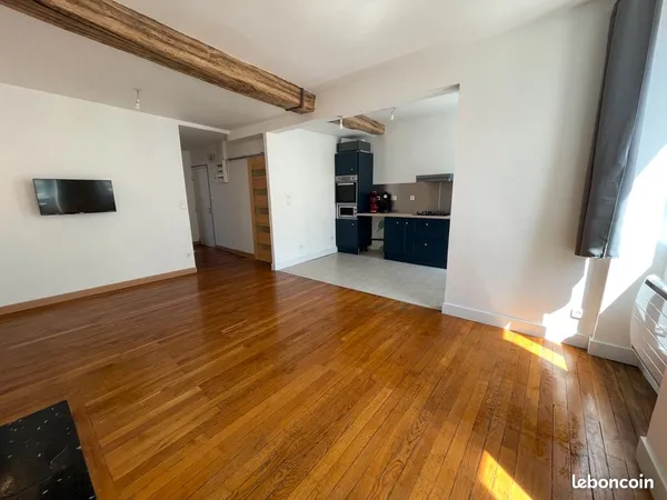 Appartement Avallon 55m² F2 rénové à neuf - Centre-ville - Calme et lumineux 