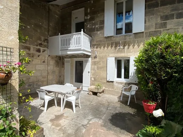 T2 BORDEAUX bastide duplex 50 m2 +jardin 
