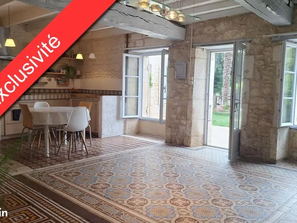 Maison 8 pièces 245 m² 