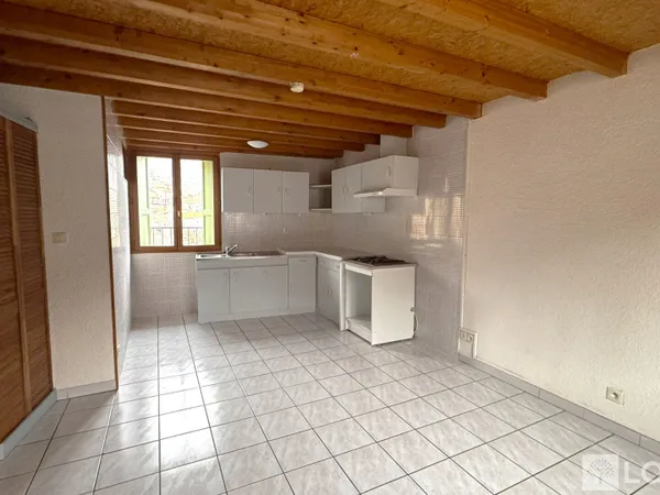 À LOUER - Appartement T3 à Ria 
