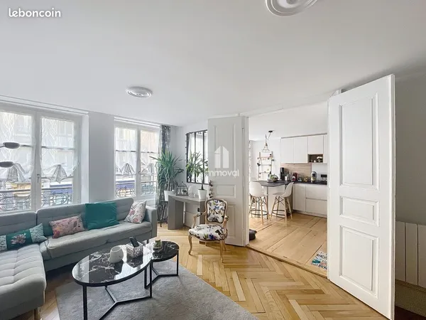 Appartement 4 pièces 81 m² 