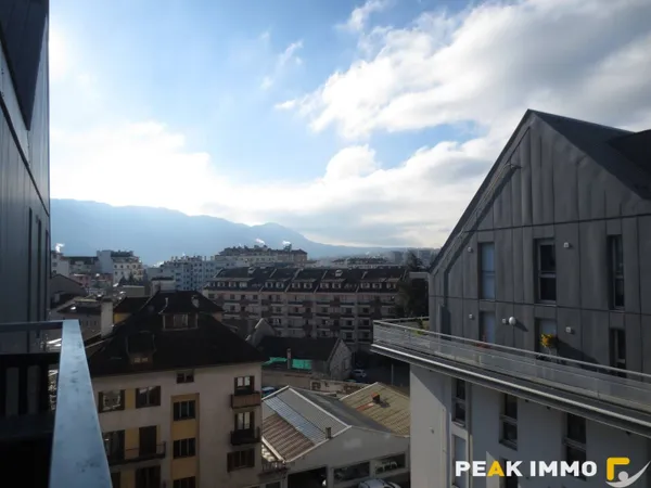 Appartement 3 pièces 74 m² 