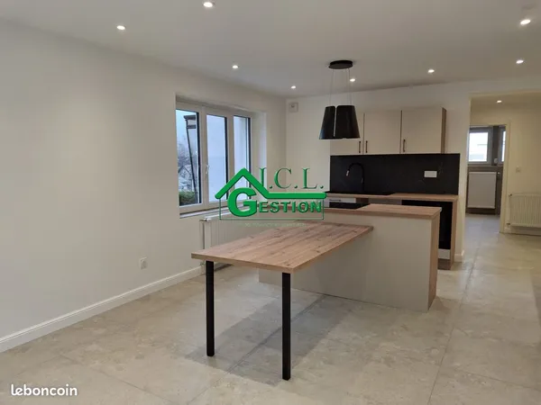 Appartement 4 pièces 83 m² 