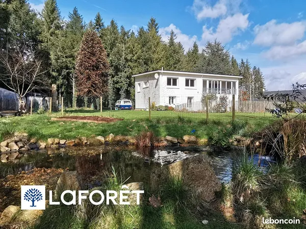 Propriété 7 pièces 213 m² 