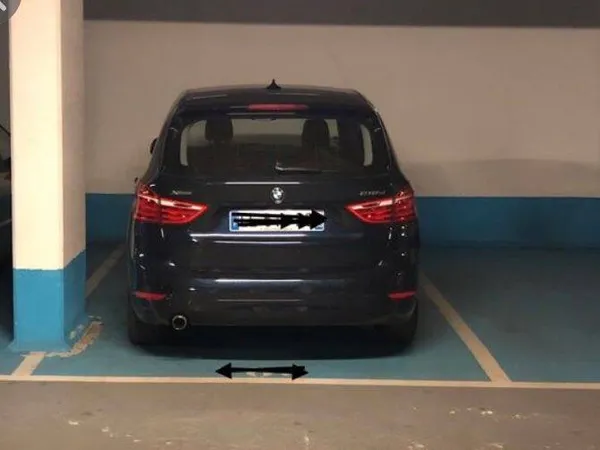 Parking 12 m² 