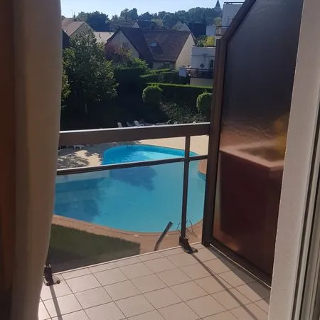 Joli studio 20m² meublé+ place de parking sécurisée fermé 