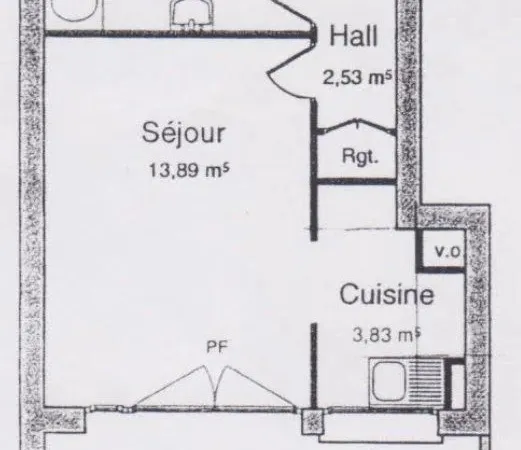 Studio 1 pièce 25 m² 