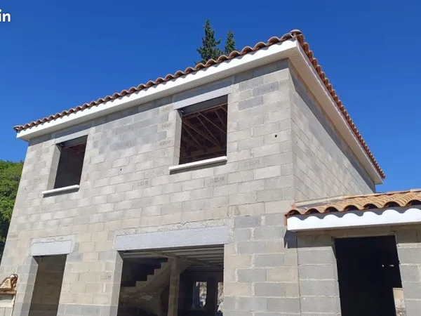 Mas 93 m² Bollene 