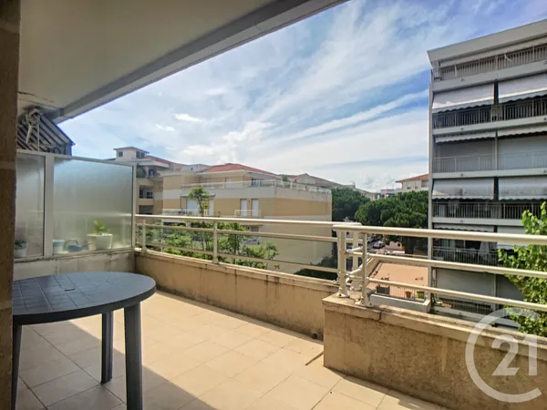 Appartement 3 pièces 61 m² 