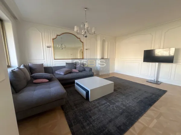Appartement 3 pièces 104 m² 