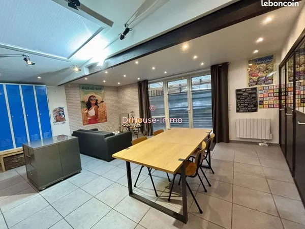 Loft 3 pièces 63 m² 