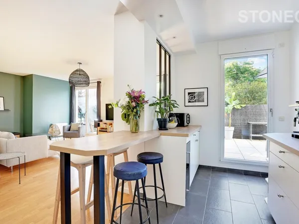 SAINT-CLOUD I LES COTEAUX I 84M² AVEC GRANDE TERRASSE DE 42M² 