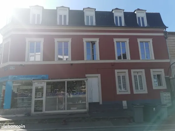 Immeuble de rapport 12 pièces 280 m² 