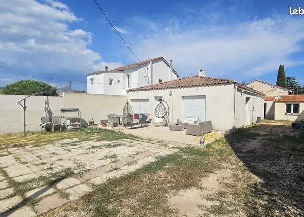 Maison 5 pièces 93 m² 