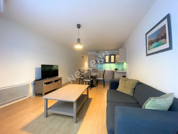 PUTEAUX: 2 pièces 41 m² meublé 
