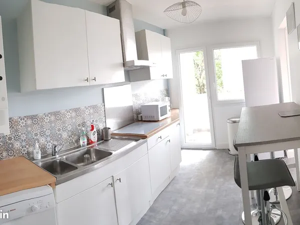 Colocation appartement St felix Nantes ligne tram 2 arret Michelet Sciences 