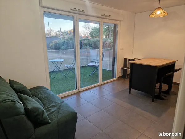 Location studio meublé 