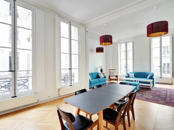 HAUT MARAIS - Notre Dame de Nazareth - magnifique loft meublé 1 