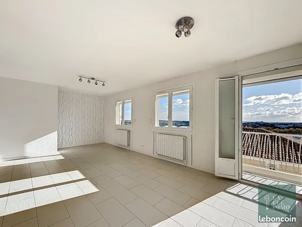 Appartement 4 pièces 79 m² 