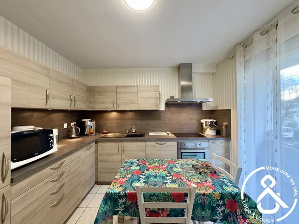 Charmante maison familiale rénovée, jardin et garage 