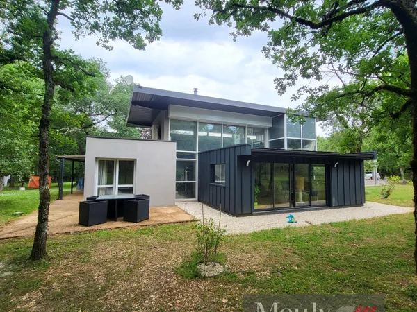 MAISON MODERNE À 20 MIN DE CAHORS ET A 5MN DE LALBENQUE 