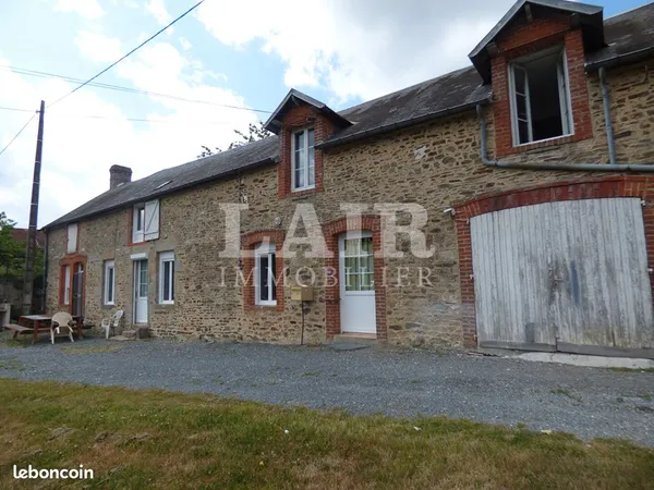 Longère 6 pièces 174 m² 