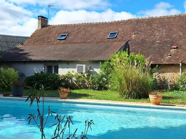 Propriété 7 pièces 153 m² 