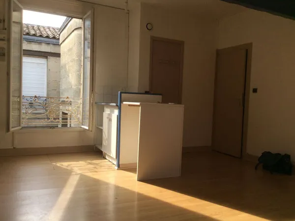 Appartement 1 pièce 19 m² 