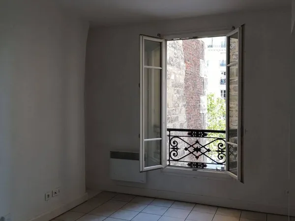 Appartement 1 pièce 15 m² 