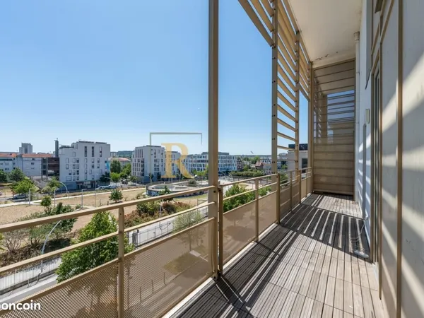 Duplex 3 pièces 68 m² 