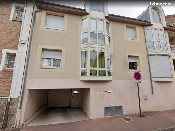 Parking/box 24 m² Juvisy-sur-Orge 