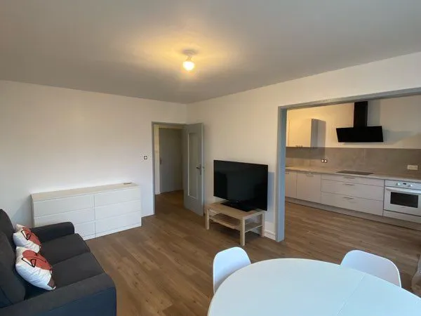 Appartement F3 meublé neuf - Parking&Balcon 