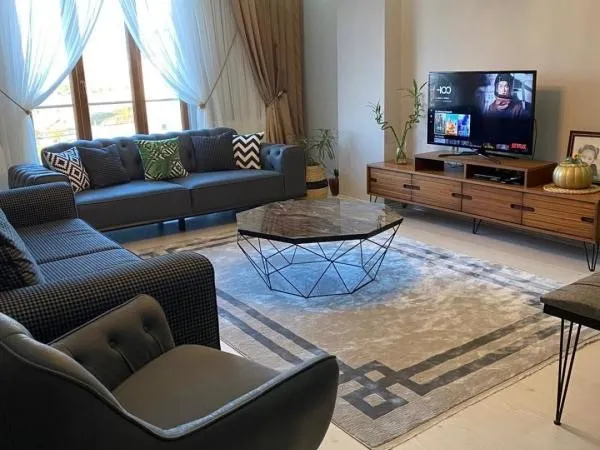 5 PIÈCES de 123m² + TERRASSE + PKG(s) 