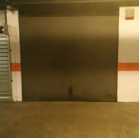 Parkings à louer 