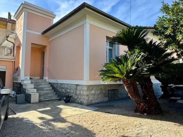 Nice - Quartier FERBER - Maison individuelle 
