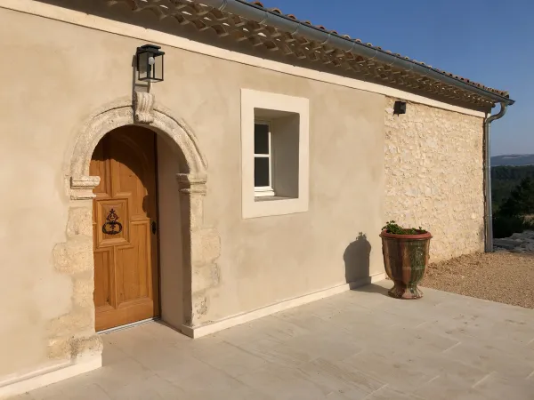 Loue magnifique mas provençal du XVI éme 