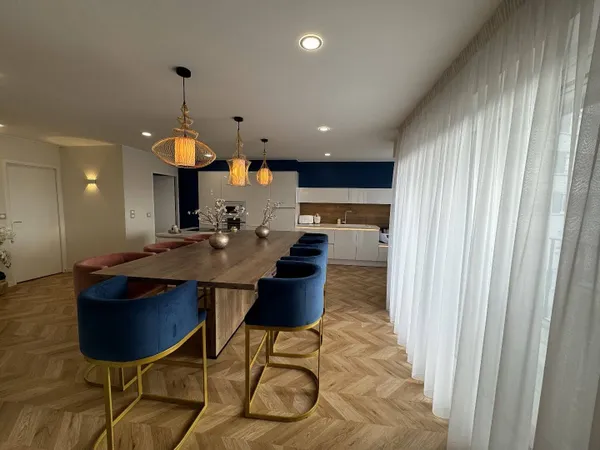 Appartement 5 pièces 82 m² 
