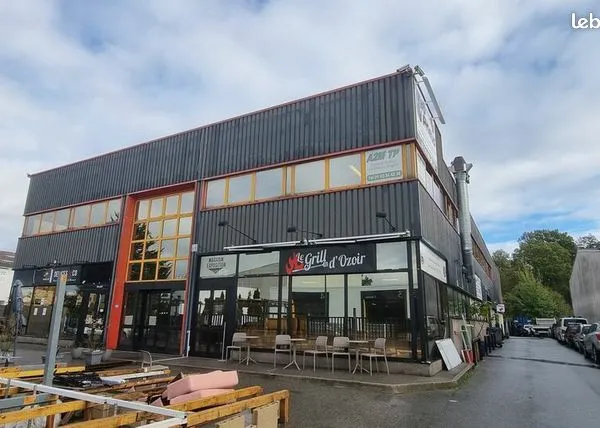 Local commercial 78 m² 