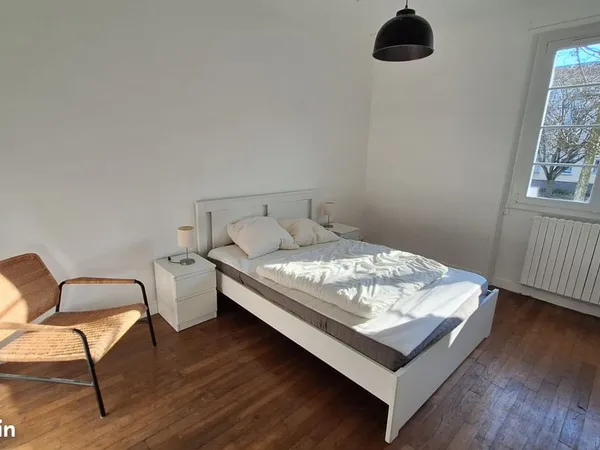 Loue T2 meublé 