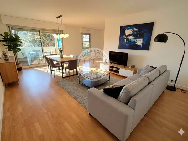 Appartement 5 pièces 99 m² 