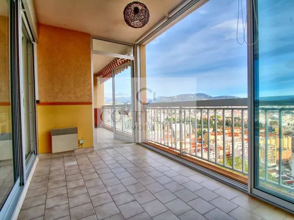 Appartement 4 pièces 76 m² 