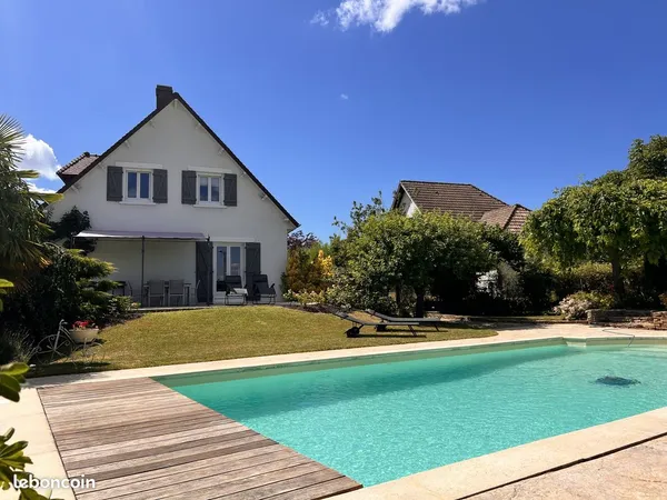 Maison 5 pièces 158 m² 