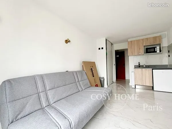 Studio 1 pièce 18 m² 