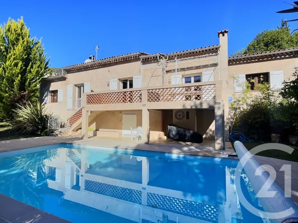 Maison 6 pièces 169 m² 