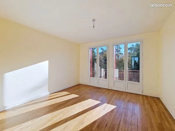 Appartement 3 pièces 56 m² 