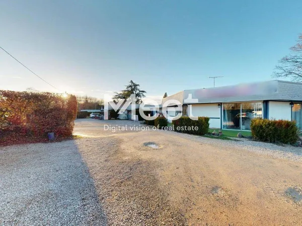 Maison 20 pièces 306 m² 